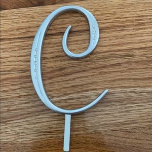 Cake topper “C”